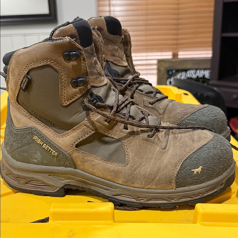 Irish Setter Men's Tan and Brown Rugged Trail Boots